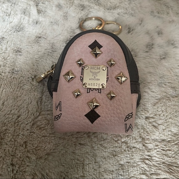 SOLD SOLD SOLD !! Authentic MCM mini backpack charm - Picture 1 of 11
